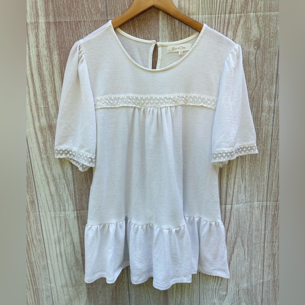 Eden & Olivia Anthropologie size L white lace accent peplum tunic top blouse